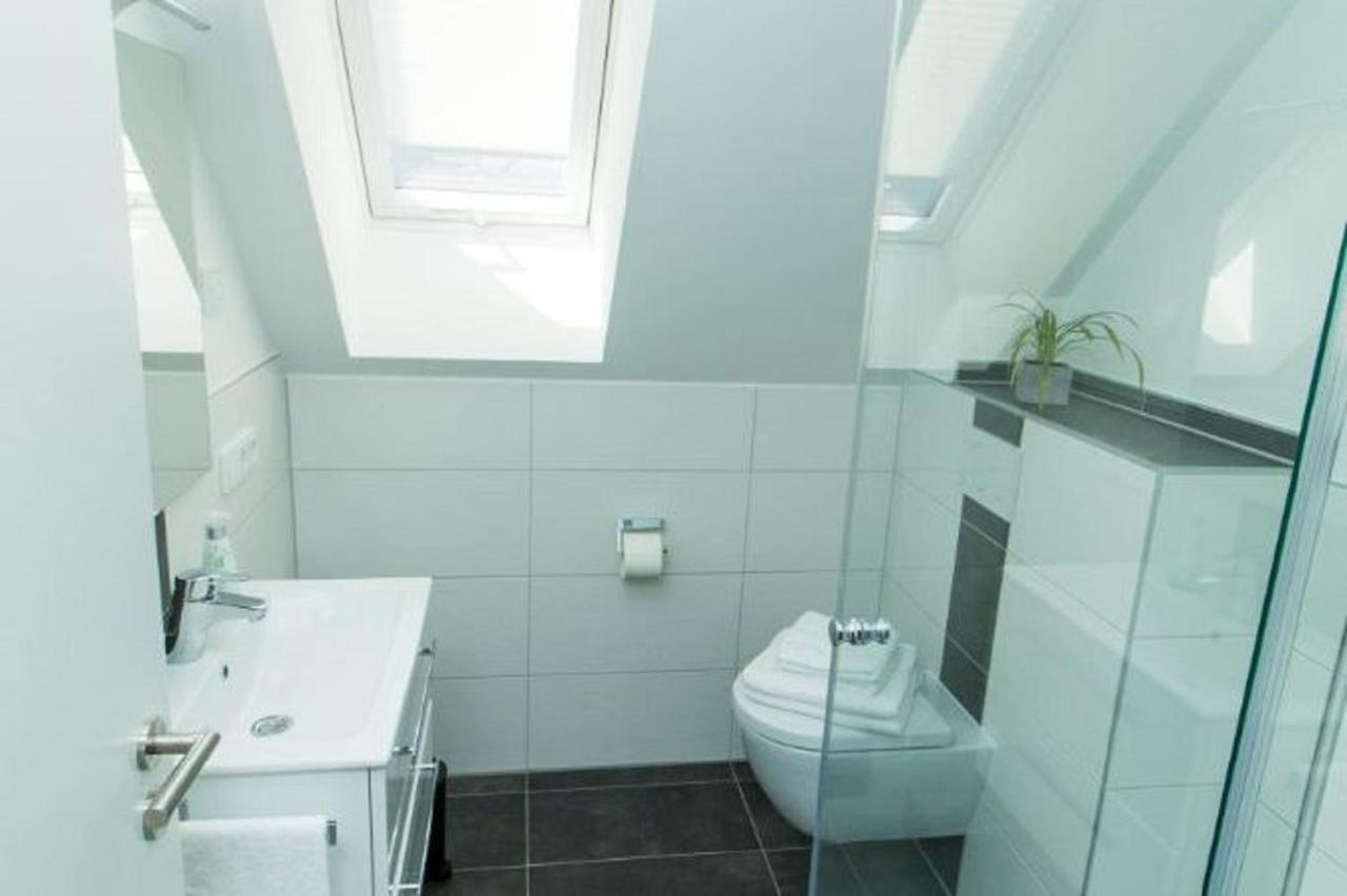Ferienweingut Ulrike Thul Apartamento Leiwen Exterior foto