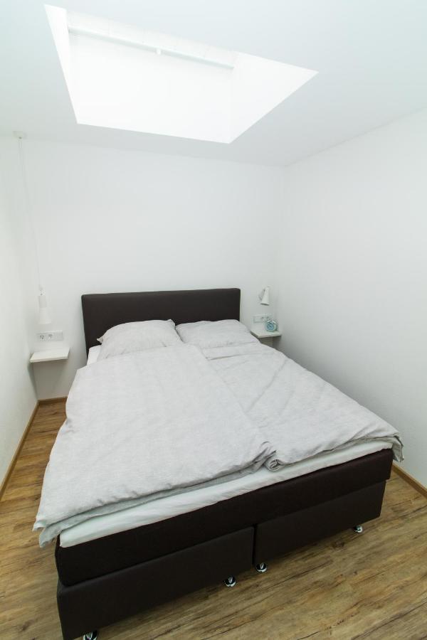 Ferienweingut Ulrike Thul Apartamento Leiwen Exterior foto
